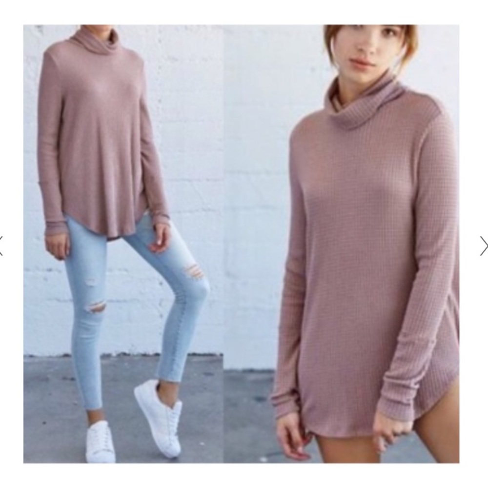 Urban Outfitters Me to We Mauve Waffle Knit Turtleneck Sweater